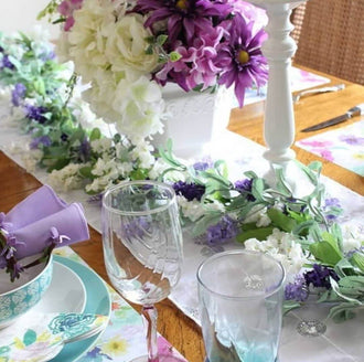Chic Table Decorations to Spruce Up your Mother’s Day Decor