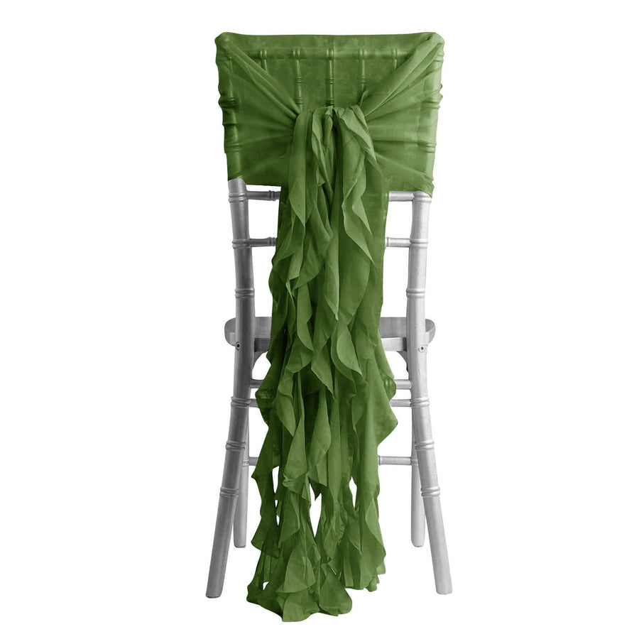 Green ruffled chair sash on a silver chiavari chair
