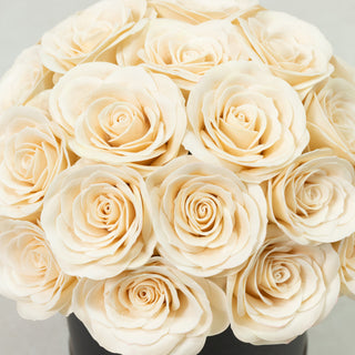 Bouquet of cream roses in a round arrangement