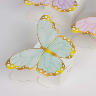 <span>High-Quality Butterfly Party Favor Boxes</span> <span>High-Quality Butterfly Party Favor Boxes</span>