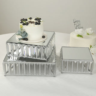 Radiant Elegance: Mirror-Topped Crystal Pendant Cake Stands Radiant Elegance: Mirror-Topped Crystal Pendant Cake Stands