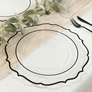 <strong>Stylish Presentation with Scalloped Detail</strong> <strong>Stylish Presentation with Scalloped Detail</strong>