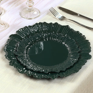<meta charset="utf-8"><span><span><strong>20-Pack 7" Hunter Green Reef Design Plastic Dessert Plates</strong></span></span> <meta charset="utf-8"><span><span><strong>20-Pack 7" Hunter Green Reef Design Plastic Dessert Plates</strong></span></span>