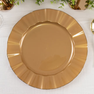 <strong>Stunning Gold Plastic Dinner Plates with Ruffled Rim</strong> <strong>Stunning Gold Plastic Dinner Plates with Ruffled Rim</strong>