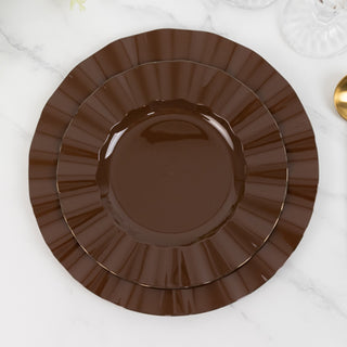 Rich Cinnamon Brown Hue with Gold Edging: A Stunning Dinner Plate Choice Rich Cinnamon Brown Hue with Gold Edging: A Stunning Dinner Plate Choice