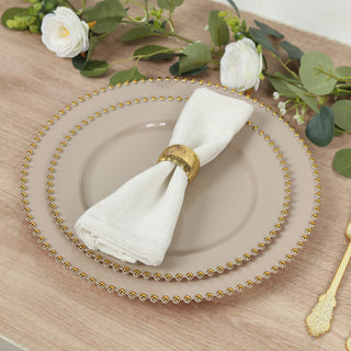 <strong>Conveniently Chic for Any Celebration</strong> <strong>Conveniently Chic for Any Celebration</strong>