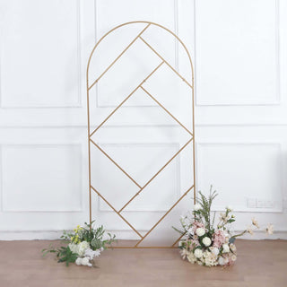 Elegant Gold Metal Flower Frame Stand for Stunning Event Decor Elegant Gold Metal Flower Frame Stand for Stunning Event Decor