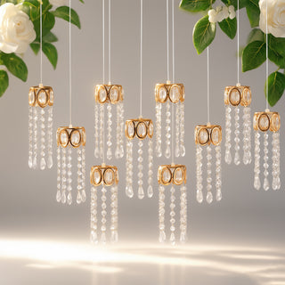 <strong>Radiant Gold Crystal Wedding Lights with Teardrop Accents</strong> <strong>Radiant Gold Crystal Wedding Lights with Teardrop Accents</strong>