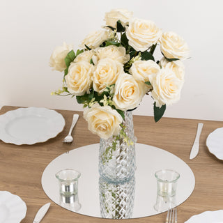 Silver Accents for a Luxurious Touch Silver Accents for a Luxurious Touch