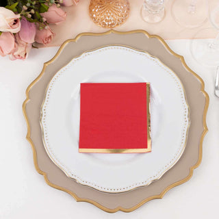 <strong>Gilded Red Paper Party Napkins </strong> <strong>Gilded Red Paper Party Napkins </strong>