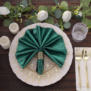 Elevate Your Table Decor with Hunter Emerald Green Napkins Elevate Your Table Decor with Hunter Emerald Green Napkins