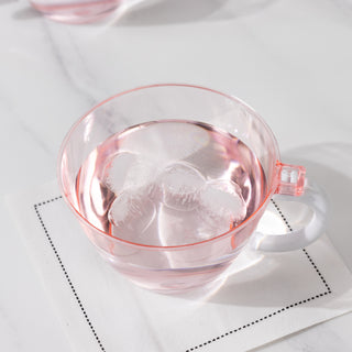 <strong>Perfect for Both Small Gatherings and Larger Celebrations</strong> <strong>Perfect for Both Small Gatherings and Larger Celebrations</strong>