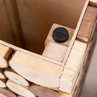 <strong>A Versatile Display Stand for All Occasions</strong> <strong>A Versatile Display Stand for All Occasions</strong>