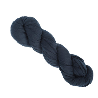 Versatile and Stylish Table Runner for Any Occasion Versatile and Stylish Table Runner for Any Occasion