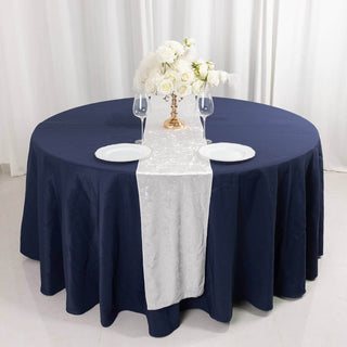 <strong>Versatile White Crushed Velvet Table Runner</strong> <strong>Versatile White Crushed Velvet Table Runner</strong>