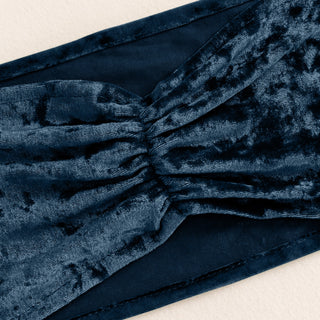 <strong>Luxurious Navy Blue Velvet Chair Sashes</strong> <strong>Luxurious Navy Blue Velvet Chair Sashes</strong>