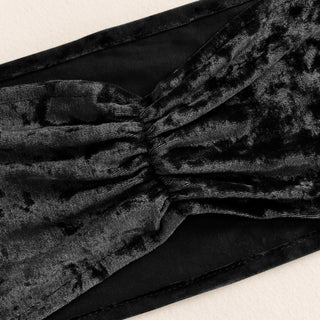 <strong>Luxurious Black Velvet Chair Sashes</strong> <strong>Luxurious Black Velvet Chair Sashes</strong>