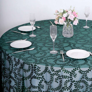 Stunning Hunter Emerald Green Tablecloth for All Occasions Stunning Hunter Emerald Green Tablecloth for All Occasions