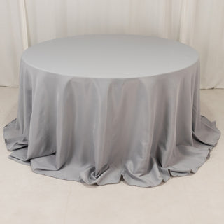 <strong>Elegant Silver Premium Polyester Round Tablecloth</strong> <strong>Elegant Silver Premium Polyester Round Tablecloth</strong>