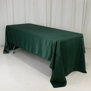<strong>Hunter Emerald Green Lamour Satin Rectangle Tablecloth</strong> <strong>Hunter Emerald Green Lamour Satin Rectangle Tablecloth</strong>