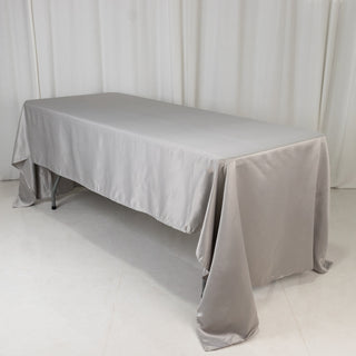 <strong>Silver Lamour Satin Rectangle Tablecloth</strong> <strong>Silver Lamour Satin Rectangle Tablecloth</strong>