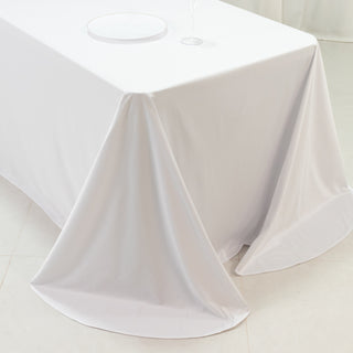 <strong>Décor Ideas Using White Scuba Tablecloths</strong> <strong>Décor Ideas Using White Scuba Tablecloths</strong>