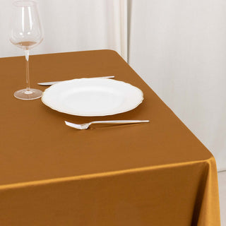 <strong>Versatile Ways to Use Your Gold Square Tablecloth</strong> <strong>Versatile Ways to Use Your Gold Square Tablecloth</strong>
