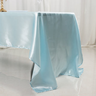 <strong>Luxurious Satin Fabric Table Cloth for a Polished Finish</strong> <strong>Luxurious Satin Fabric Table Cloth for a Polished Finish</strong>
