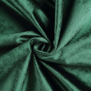 Create Unforgettable Tablescapes with the Hunter Emerald Green Velvet Tablecloth