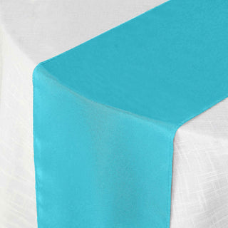 Create an Enchanting Atmosphere with a Turquoise Table Runner