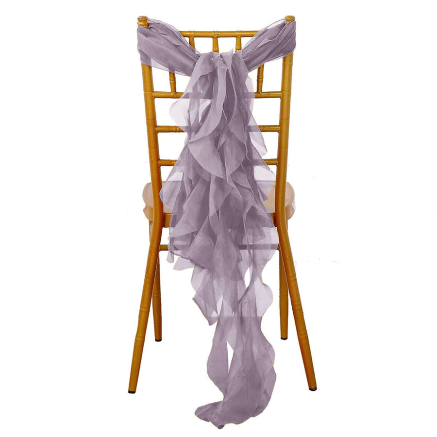 Lavender ruffled chair sash draped on a golden chiavari chair