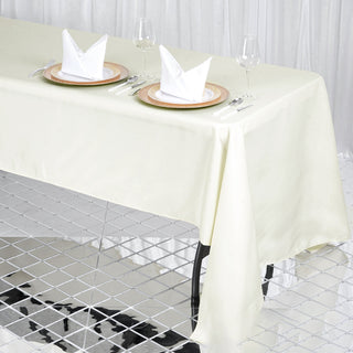 Elegant Ivory Polyester Tablecloth for Your Special Occasions