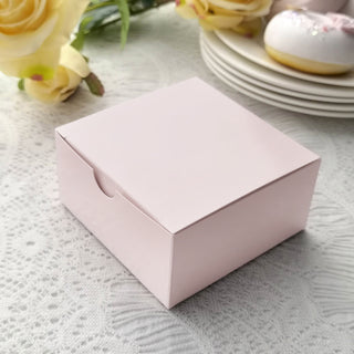 High-Quality and Elegant Cake Boxes