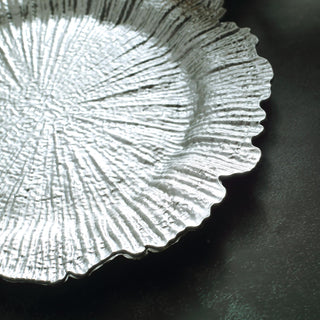 Create a Luxurious Dining Experience with Silver Charger Plates