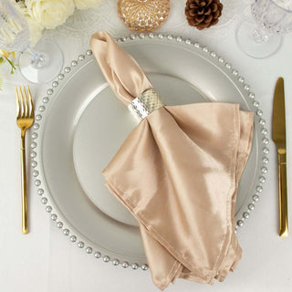 Durable and Convenient Silver Acrylic Charger Plates Durable and Convenient Silver Acrylic Charger Plates