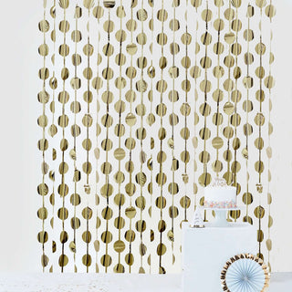 Add Glamour to Your Event with the Champagne Round Chain Foil Fringe Curtain Add Glamour to Your Event with the Champagne Round Chain Foil Fringe Curtain
