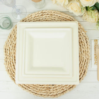 Versatile and Sustainable Disposable Dinnerware