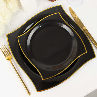 Modern and Versatile Black/Gold Plastic Party Plates Modern and Versatile Black/Gold Plastic Party Plates