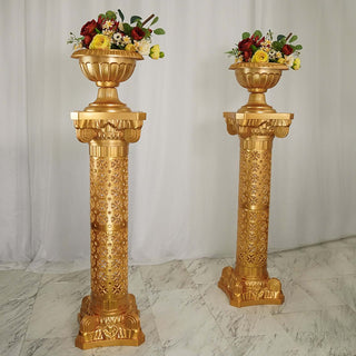Elegant Gold Crafted Venetian Inspired Pedestal Stand Elegant Gold Crafted Venetian Inspired Pedestal Stand