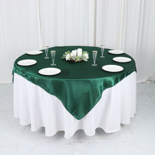 Elevate Your Table Decor with the Hunter Emerald Green Satin Table Overlay