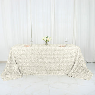 Elegant Ivory Tablecloth for Special Occasions