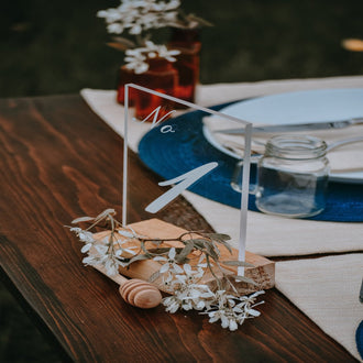 Super Exciting Last-Minute 4th of July Tablescape Ideas!