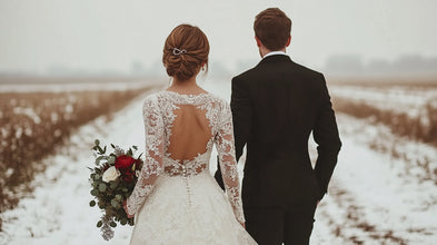 Showcasing beautiful winter wedding ideas for decor.