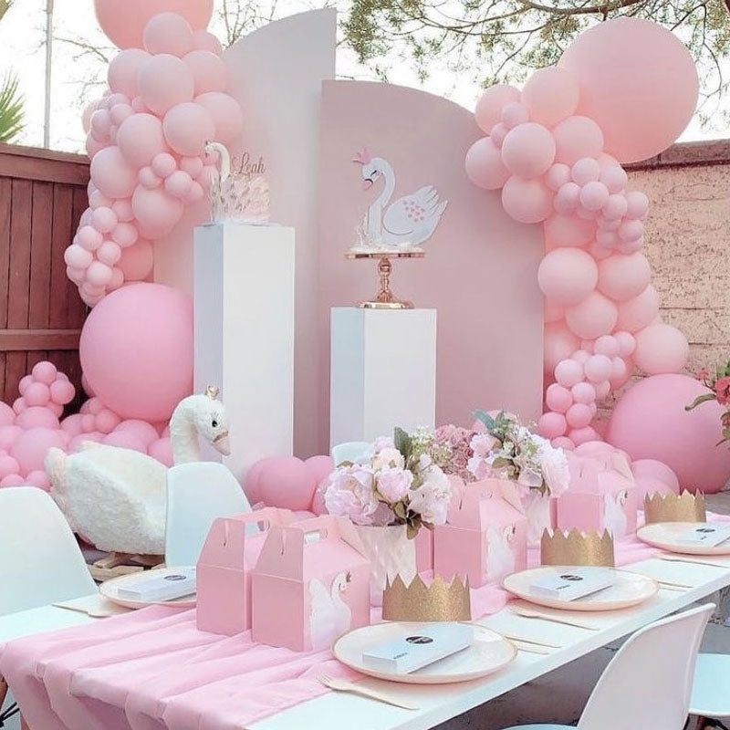 Girls' Theme Backdrops, Best Party Backdrops - TableclothsFactory.com