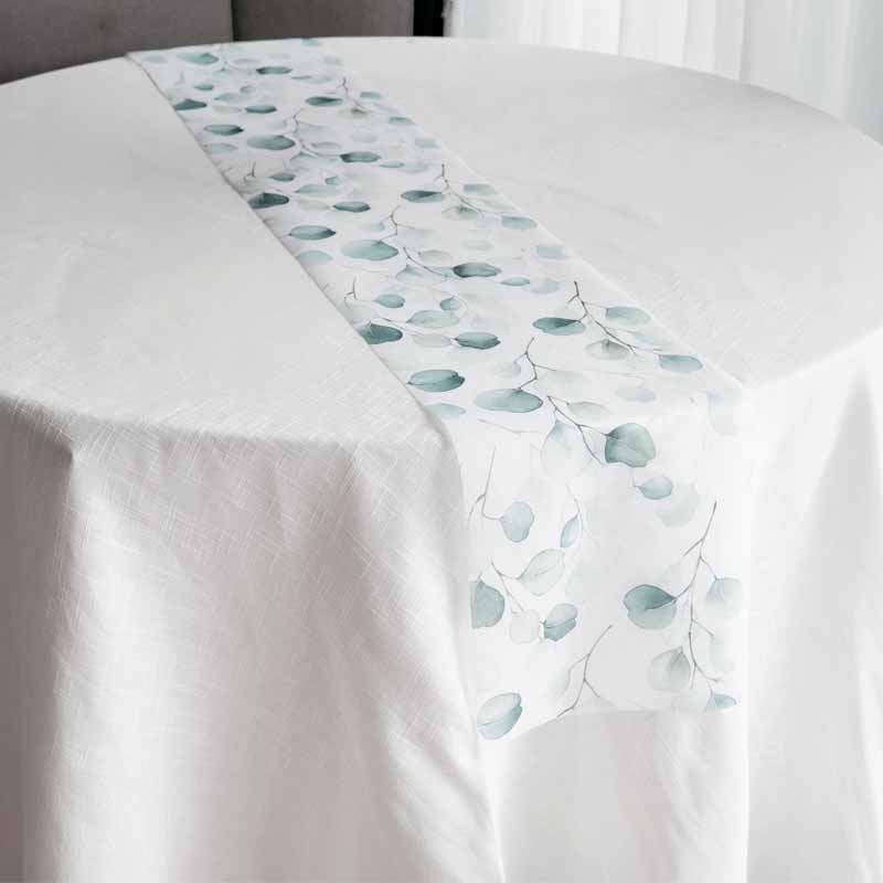 Disposable Runners & Napkins