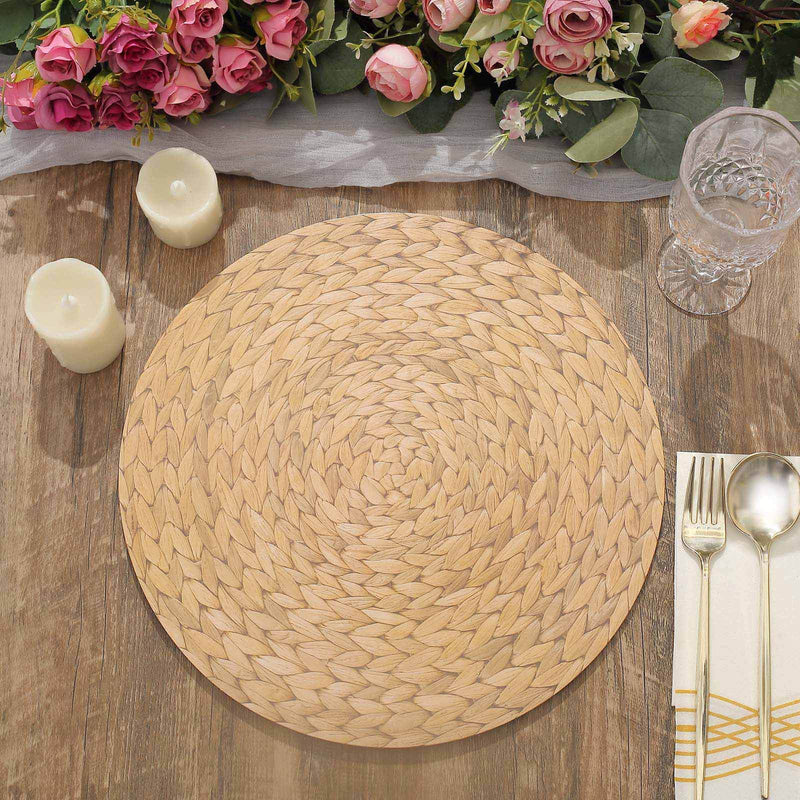 Round woven rattan-print placemat