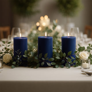 D&eacute;cor ideas using Navy Blue pillar candles