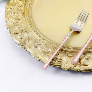 Versatile and stylish Plastic Charger Plates