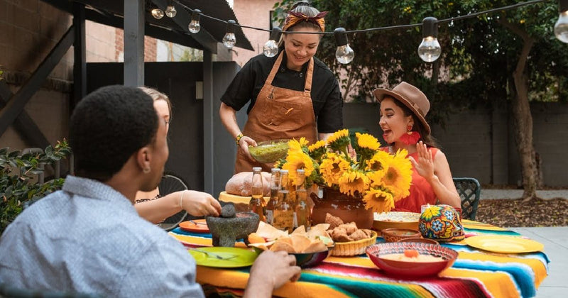 Fiesta-Themed-Table-Decor