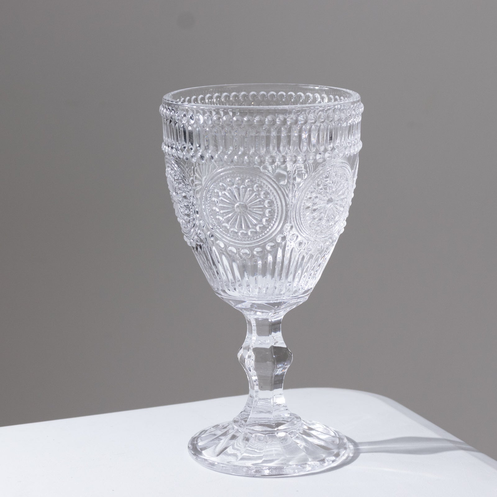 TableclothsFactory.com Vintage Goblets - Thumbnail 2